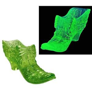 Boyd Glass Daisy Button Bow Slipper Shoe 1993-1998 Tangy Lime Vaseline GLOWS